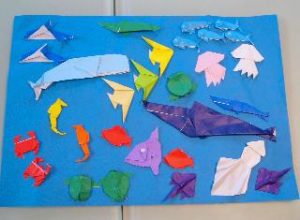 海の生き物折り紙制作